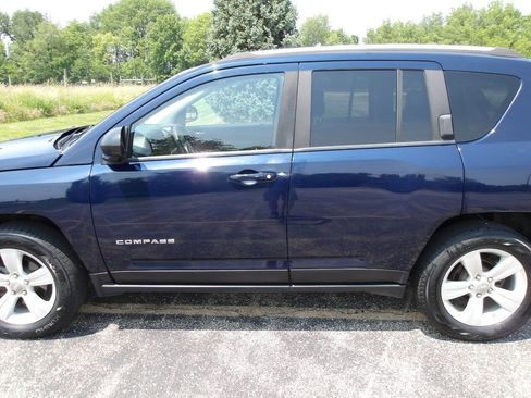 Used 2016 Jeep Compass Sport w/ Power Value Group image 29