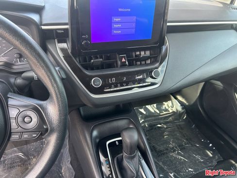 Certified 2025 Toyota Corolla LE FWD image 23