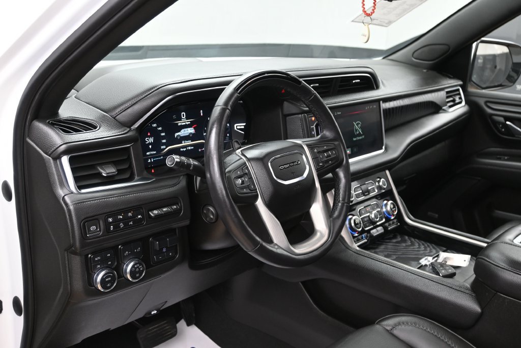 Used 2023 GMC Yukon Denali w/ Denali Reserve Package AWD/4WD image 9