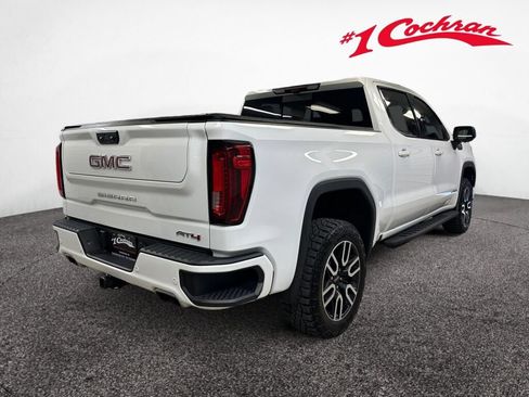Used 2024 GMC Sierra 1500 AT4 w/ Technology Package AWD/4WD image 32