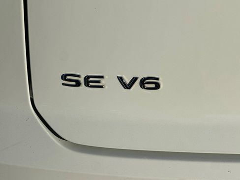 Used 2020 Volkswagen Atlas Cross Sport SE w/ Panoramic Sunroof Package AWD/4WD image 32