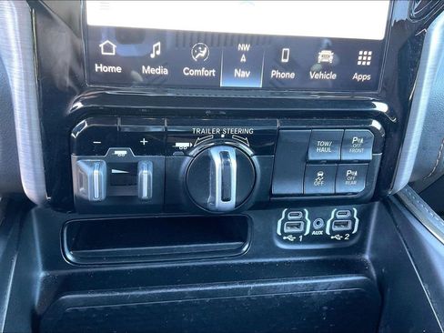 Used 2022 RAM 1500 Limited w/ Trailer Tow Group AWD/4WD image 35