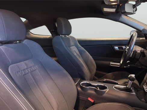 Used 2018 Ford Mustang Coupe w/ Equipment Group 101A RWD image 15