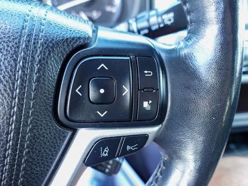 Used 2018 Toyota Highlander Limited Platinum image 15