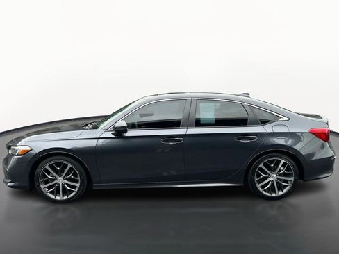 Used 2022 Honda Civic Touring image 6