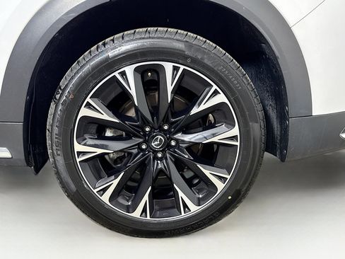 Used 2024 MAZDA CX-90 Plug-In Hybrid w/ Premium Pkg AWD/4WD image 31