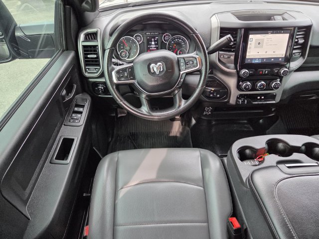 Used 2025 RAM 3500 Tradesman w/ Chrome Appearance Group AWD/4WD image 12