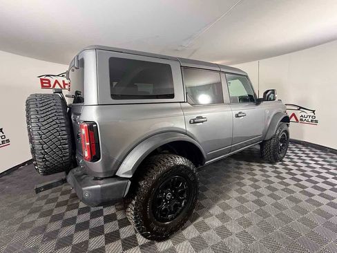 Used 2022 Ford Bronco Wildtrak AWD/4WD image 11