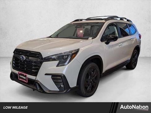 Used 2025 Subaru Ascent Bronze Edition AWD/4WD image 1