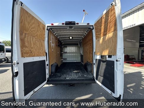 Used 2023 RAM ProMaster 2500 w/ Premium Appearance Group FWD image 13