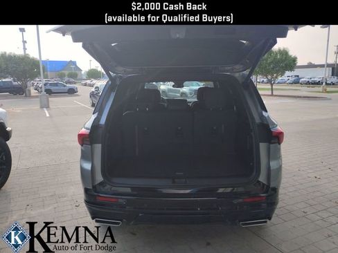 New 2026 Buick Enclave Sport Touring w/ LPO, Floor Liner Package image 27