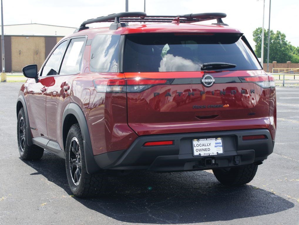 Used 2025 Nissan Pathfinder Rock Creek AWD/4WD image 16