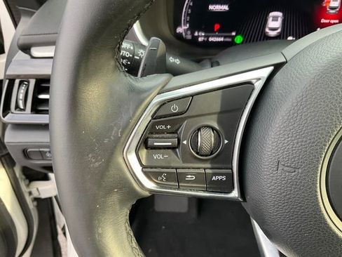 Used 2023 Acura MDX SH-AWD w/ Technology Package image 12