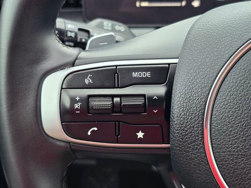 Used 2025 Kia K5 GT image 32