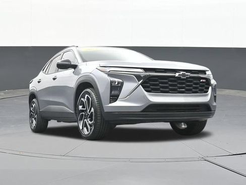 Used 2025 Chevrolet Trax RS w/ Driver Confidence Package FWD image 51