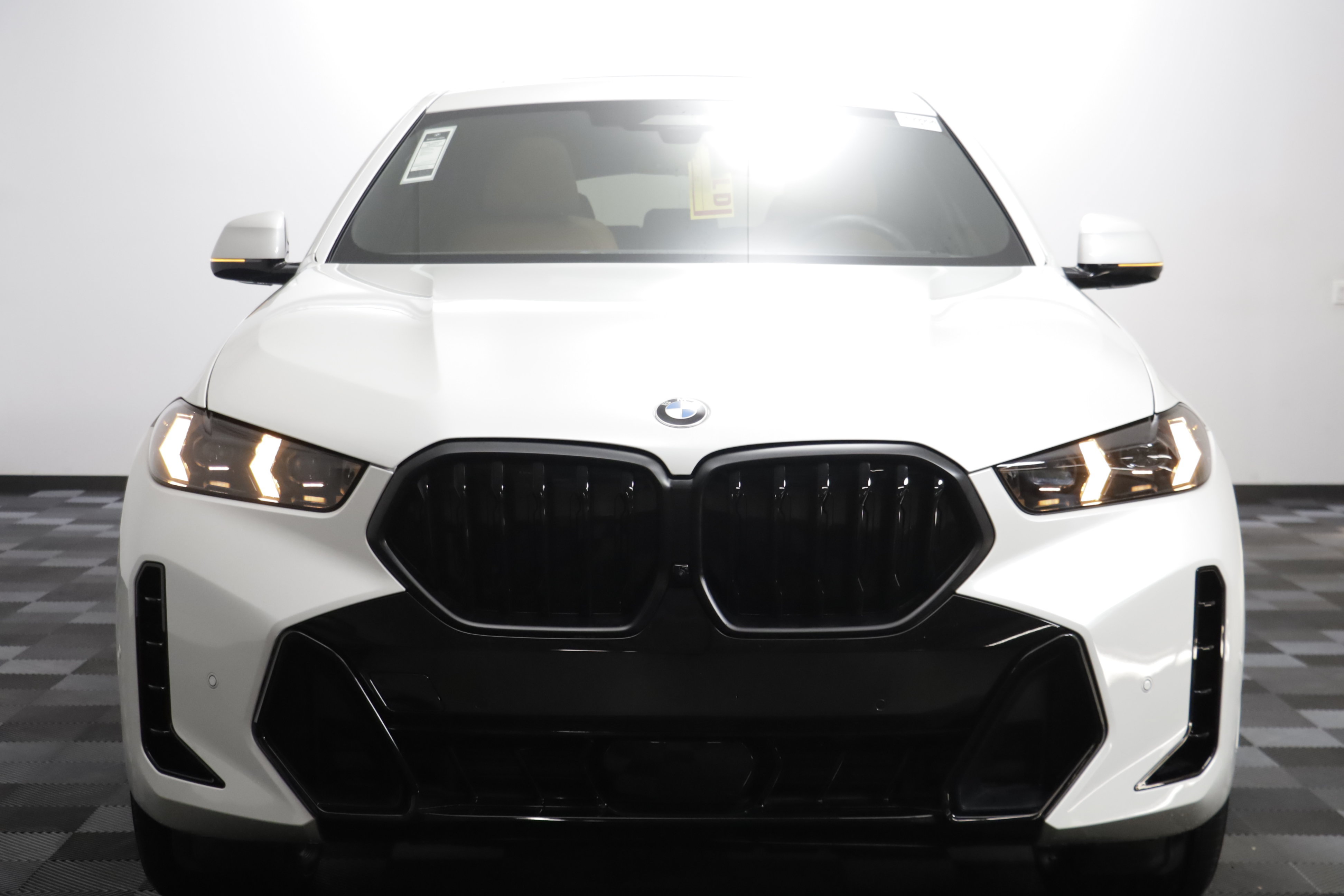 Used 2026 BMW X6 xDrive40i AWD/4WD image 21