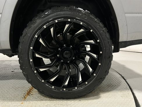 Used 2019 RAM 1500 Limited w/ Bed Utility Group image 38