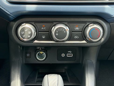 Certified 2025 Nissan Versa SV FWD image 17