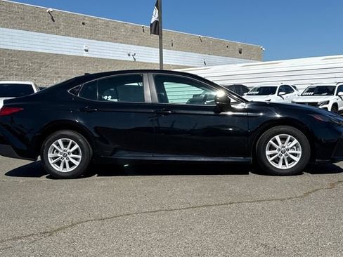 Used 2025 Toyota Camry LE FWD image 3