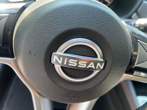 Used 2024 Nissan Altima 2.5 SR FWD image 23