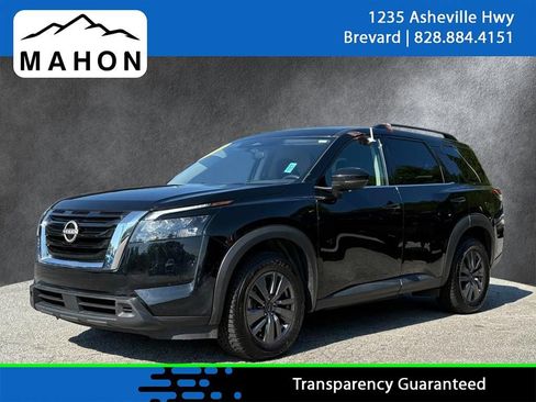 Used 2025 Nissan Pathfinder SV AWD/4WD image 1
