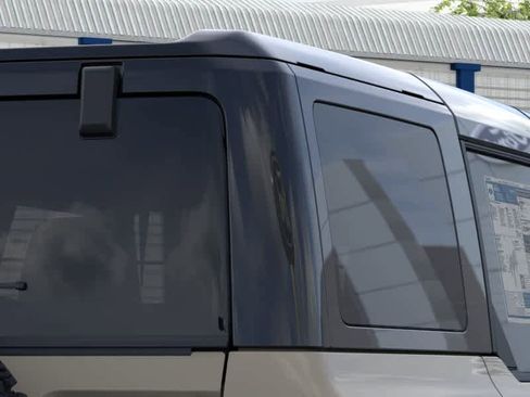 New 2026 Ford Bronco Badlands AWD/4WD image 25