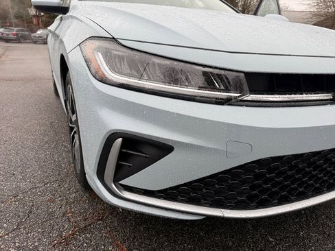 New 2026 Volkswagen Jetta SE image 24