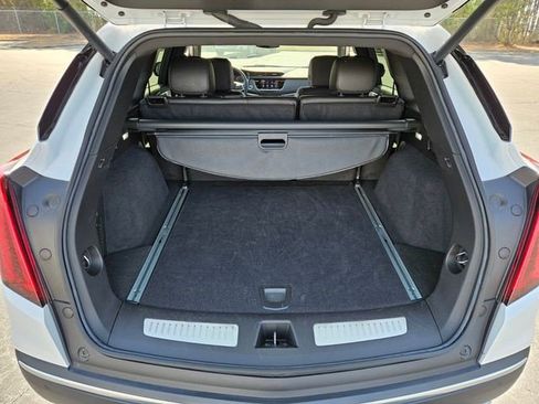 Certified 2025 Cadillac XT5 Premium Luxury image 18