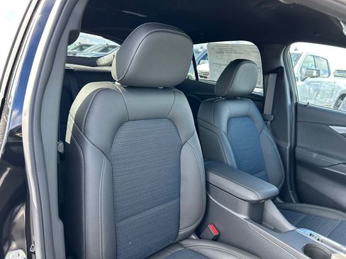 New 2026 Buick Envista Preferred FWD image 36