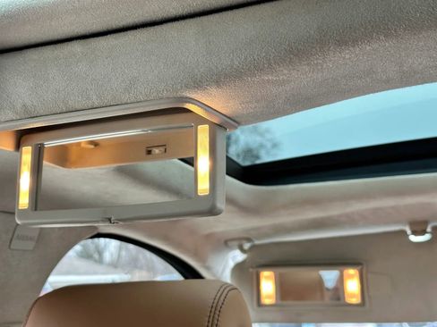 Used 2015 Jaguar XJ L Portfolio image 24