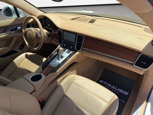 Used 2011 Porsche Panamera 4 AWD/4WD image 26