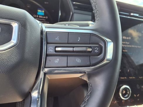 Used 2025 GMC Terrain Elevation image 16