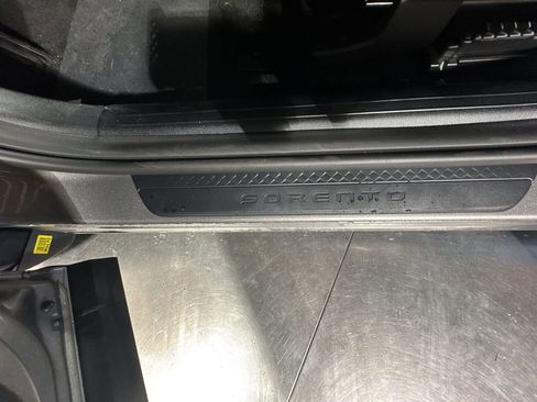 New 2026 Kia Sorento EX w/ EX Premium Package image 18