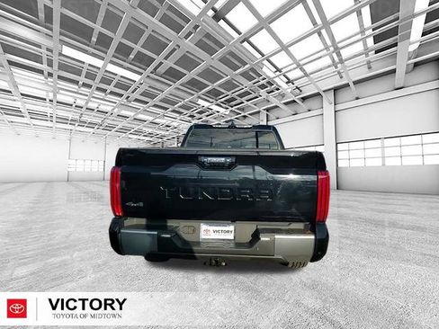 Used 2022 Toyota Tundra Limited image 4