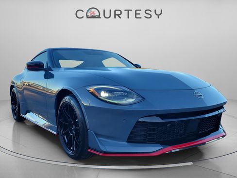 Used 2024 Nissan Z NISMO w/ Floor Mat Package image 6
