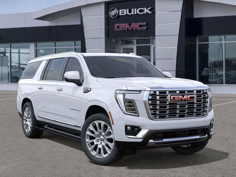 New 2026 GMC Yukon XL Denali image 7