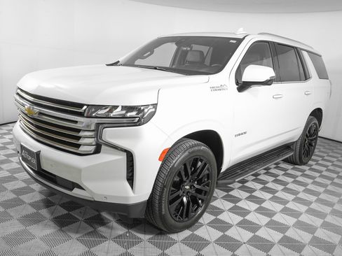 Used 2021 Chevrolet Tahoe High Country image 8