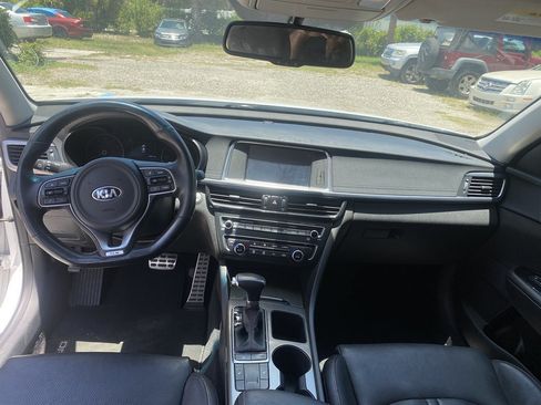 Used 2016 Kia Optima SX FWD image 17
