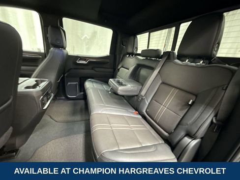 Used 2023 Chevrolet Silverado 1500 High Country w/ Technology Package image 33