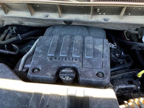 Used 2023 GMC Sierra 1500 SLE image 31