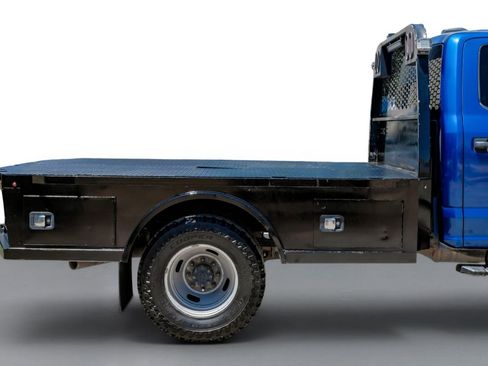 Used 2022 Ford F350 XL w/ Power Equipment Group AWD/4WD image 6