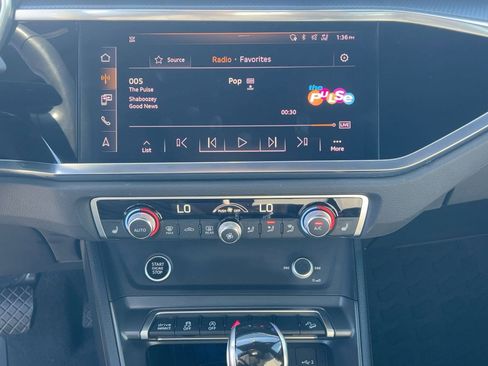 Used 2021 Audi Q3 2.0T Premium Plus image 23