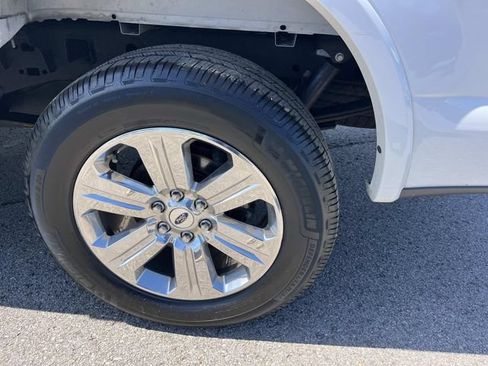 Used 2019 Ford F150 Lariat AWD/4WD image 12