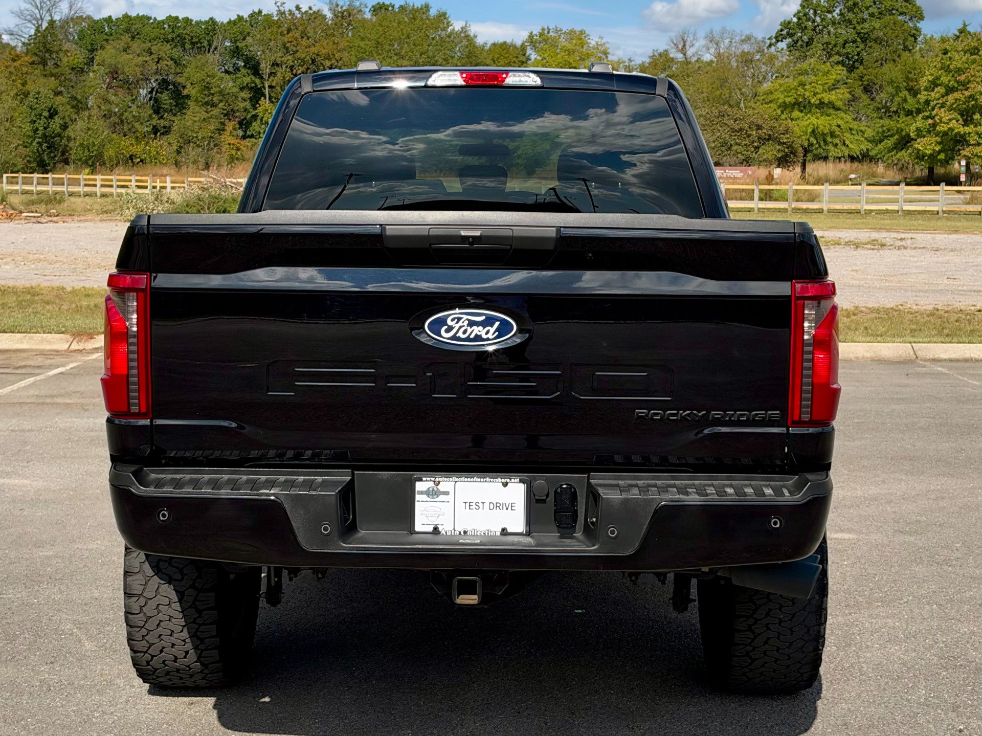 Used 2025 Ford F150 STX w/ Equipment Group 200A AWD/4WD image 5