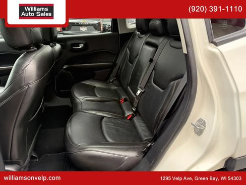 Used 2021 Jeep Compass Limited w/ Sun and Sound Group AWD/4WD image 13
