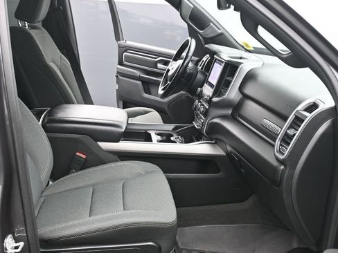 Used 2022 RAM 1500 Big Horn AWD/4WD image 11