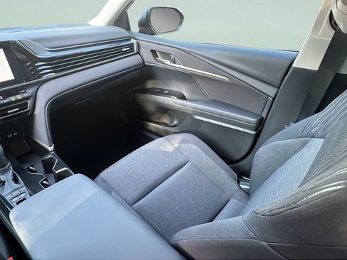 Used 2025 Toyota Camry LE w/ Convenience Package FWD image 12