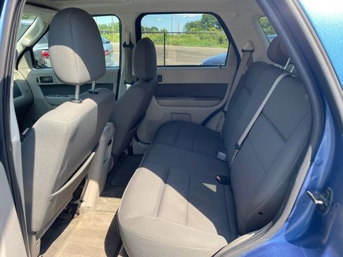 Used 2009 Ford Escape XLT FWD image 17