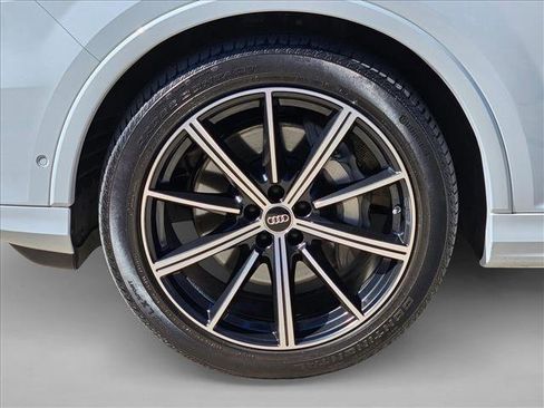 Used 2023 Audi Q7 3.0T Prestige w/ Prestige Package image 25