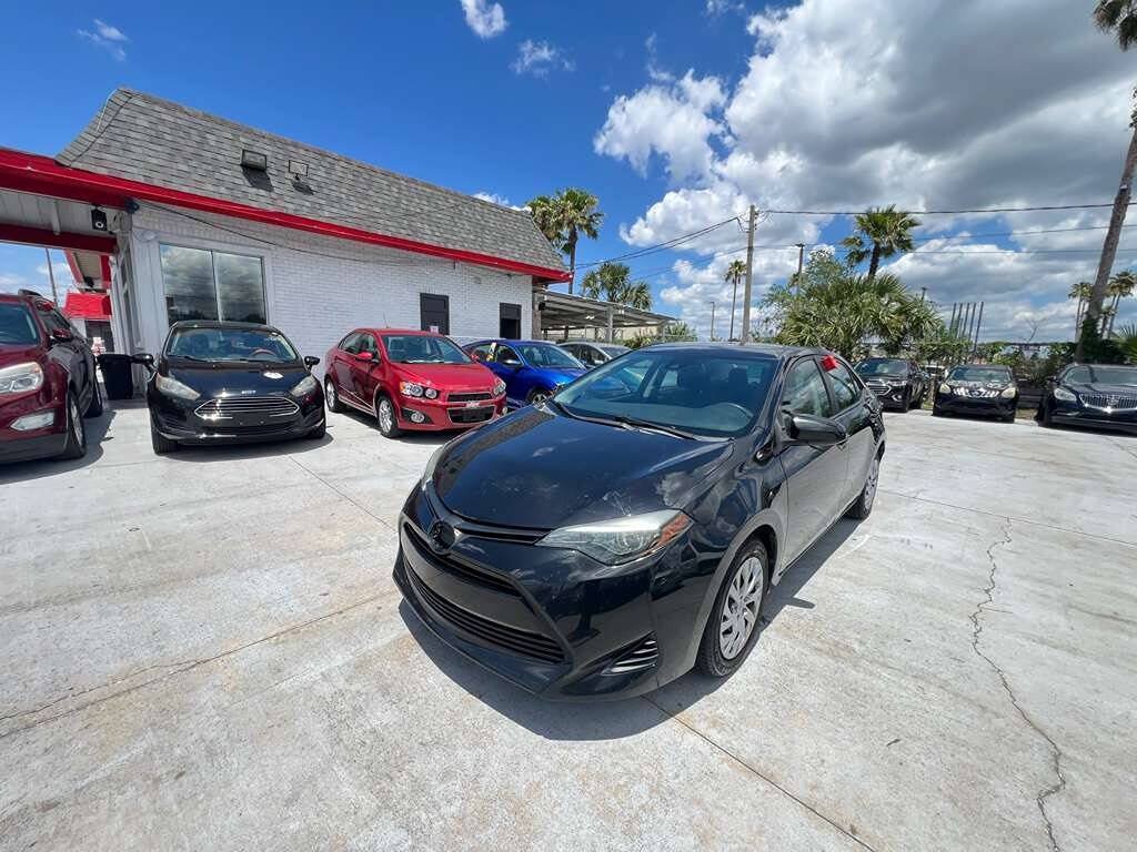 Used 2019 Toyota Corolla LE FWD image 13